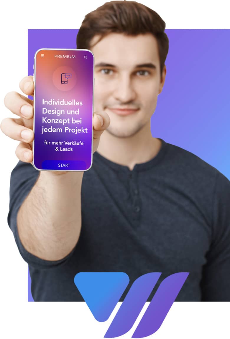 Ein junger Unternehmer ist glücklich und zeigt mit seiner linken Hand seine Freude aus, da er mit einer guten Webseite neue Kunden gewonnen hat. Ein Webdesign Profi half Ihm sein Marketing auszubauen. Der Hintergrund des Bildes ist links oben in der Farbe Sommerblau mit Übergang zu rechts unten in der Farbe Indigoblau. Das Bild steht für Design, dass jeder Kunde individuell ist und sein Erfolg für Webdesign Profi sehr wichtig ist. Der Erfolg unser Kunden hängt am Marketing und einer guten Vermarktung.